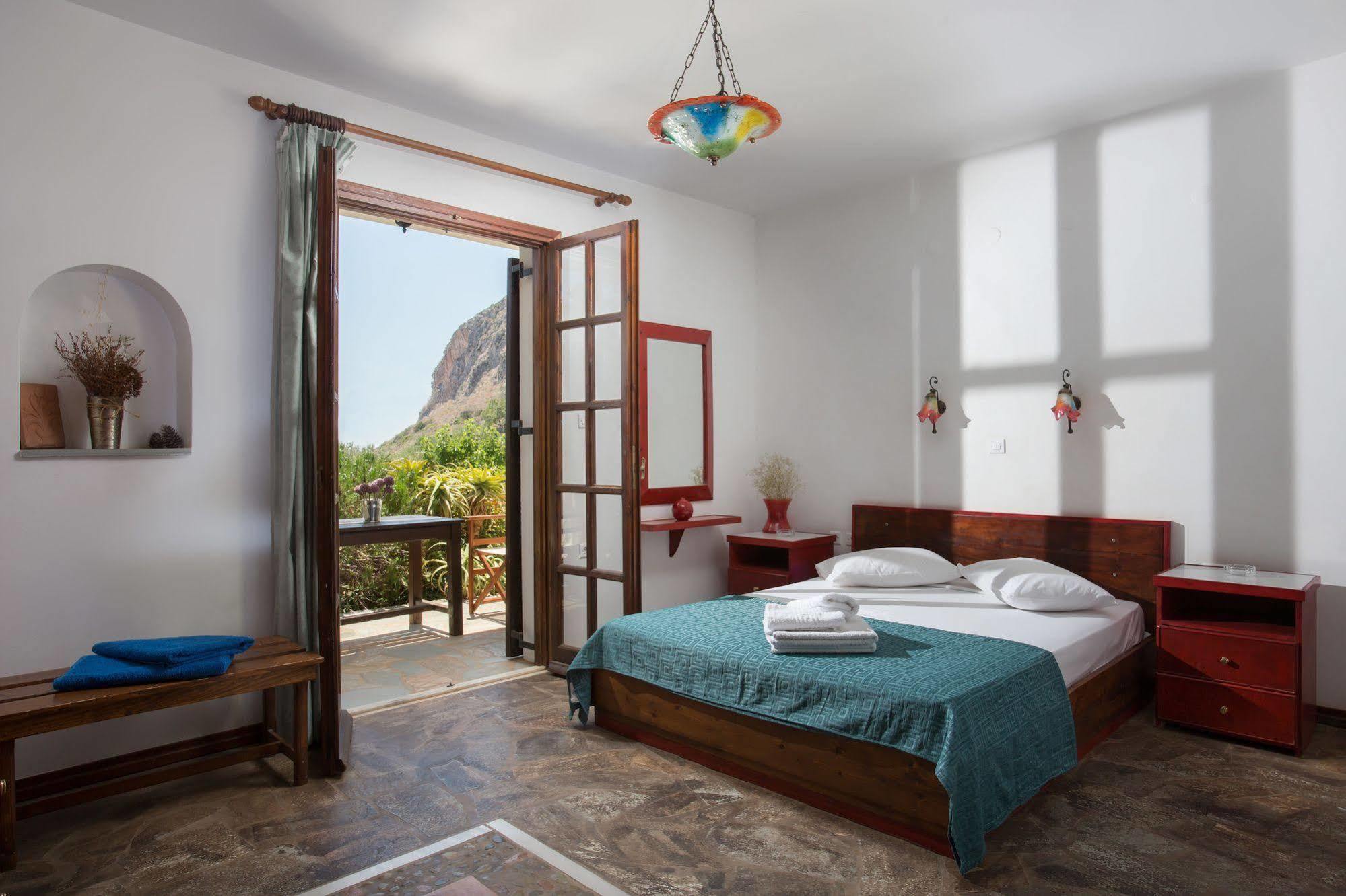 Monemvasia Village Экстерьер фото
